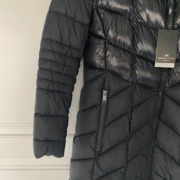 Brand new ANDREW MARC Packable Water-Resistant Puffer Coat - Picture 4 of 4